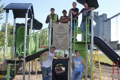 Stan Holmaas Park Volunteers